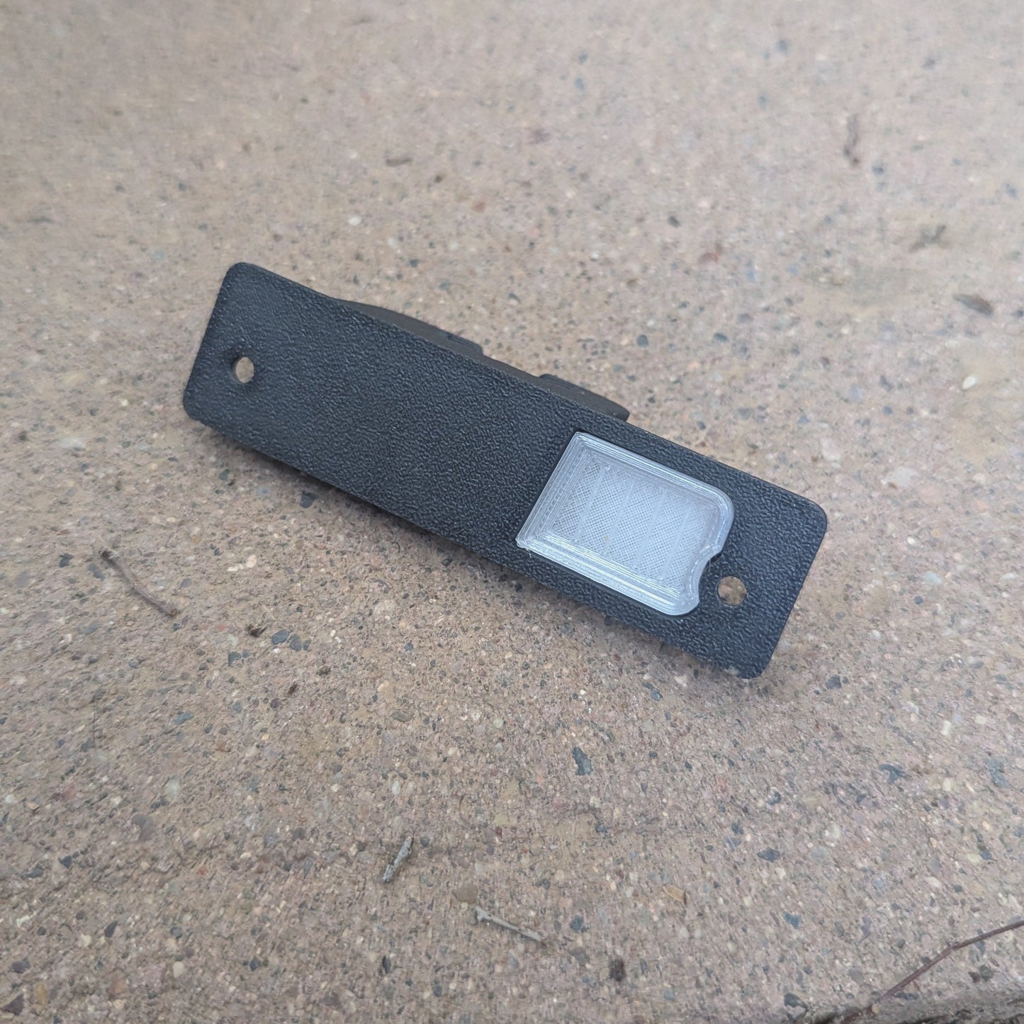 License Plate Camera (LPC) Mount: 1996-2002 Toyota 4runner