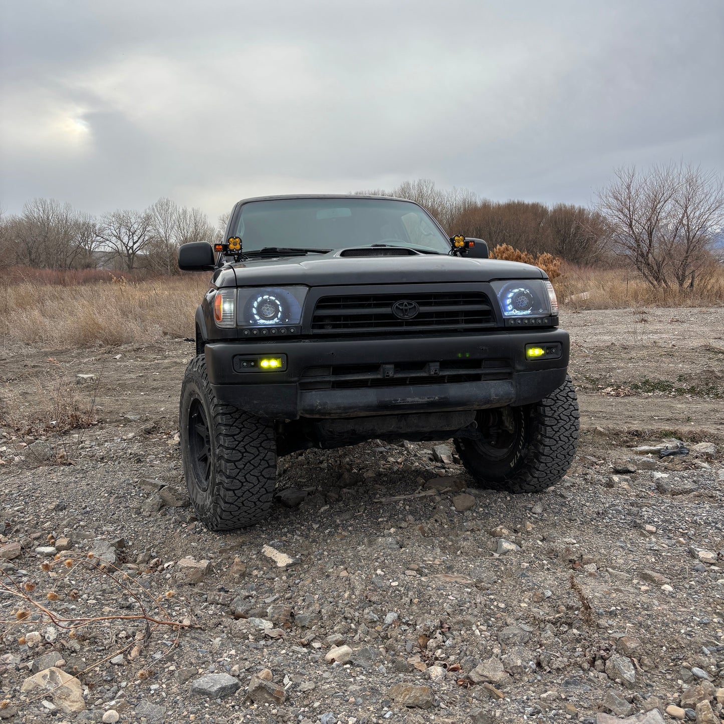 3rd Gen 4Runner Integrated Turn Signal & Fog Light Bumper Insert 1996–1998