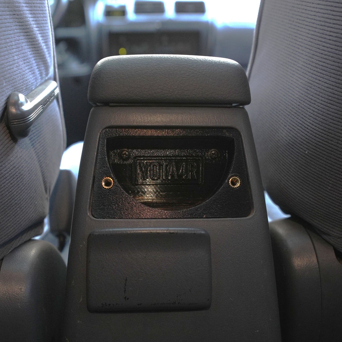 Rear Modular Faceplate for Mounting Phone/Tablet (1996-2002)
