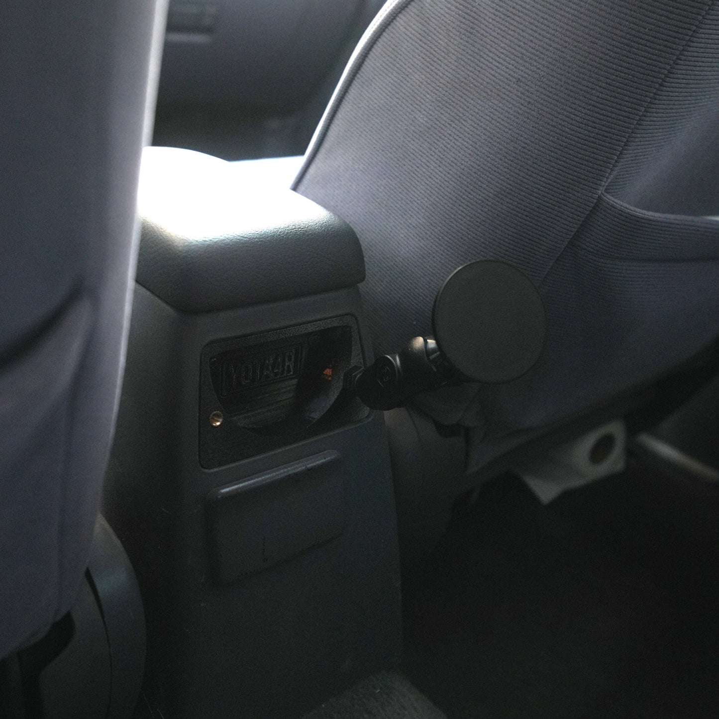 Rear Modular Faceplate for Mounting Phone/Tablet (1996-2002)