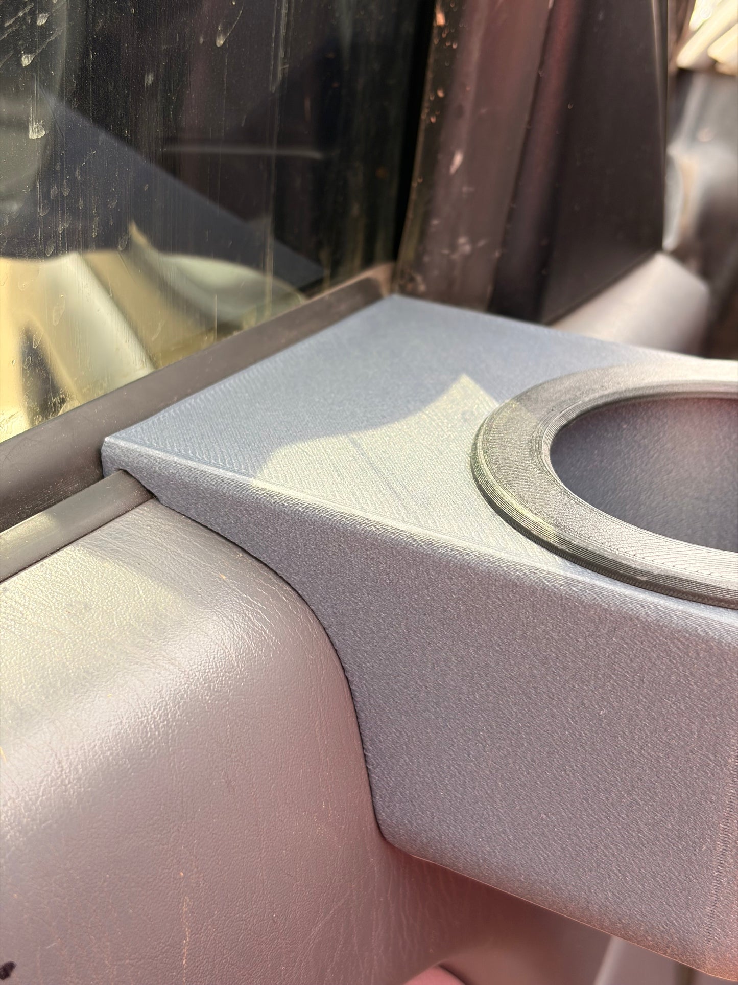 Door mounted Cupholder